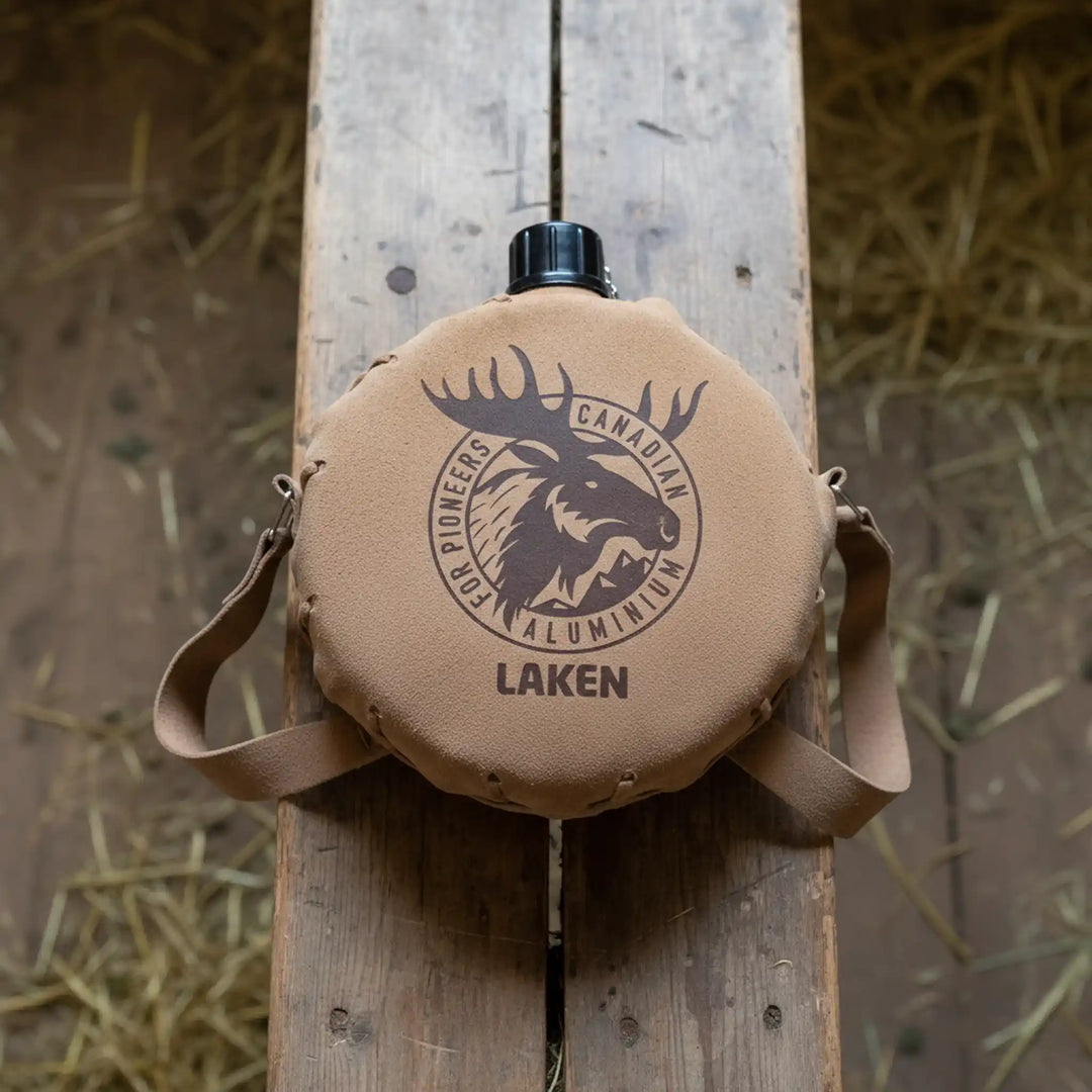 Cantimplora de Aluminio con Funda de Piel 1,5L